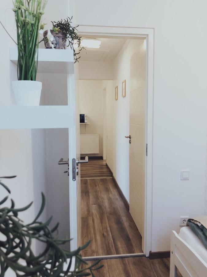Tramini Apartmanok Eğri Dış mekan fotoğraf
